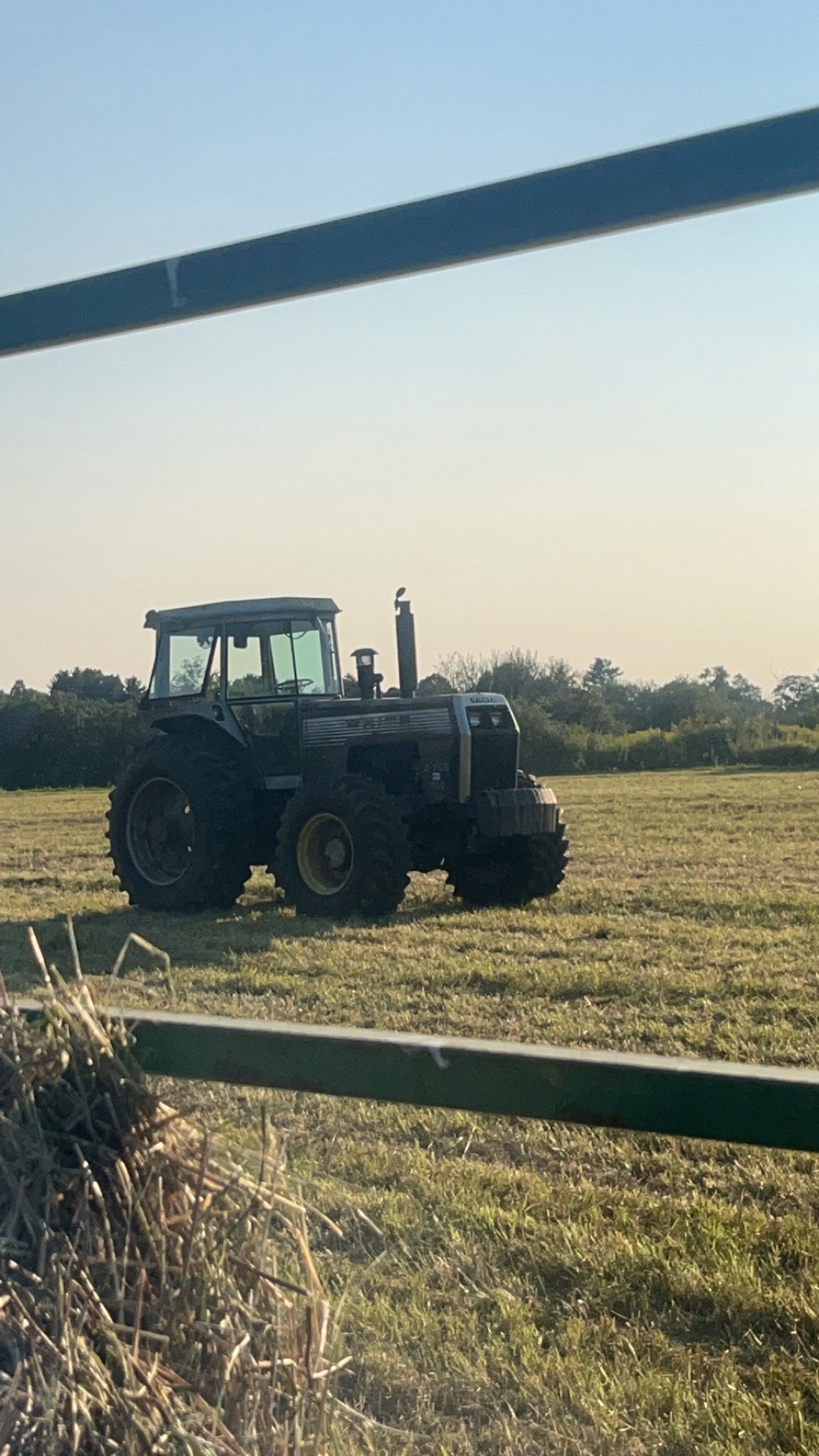 Paul-michael C 1982 White Farm Equipment 2-155