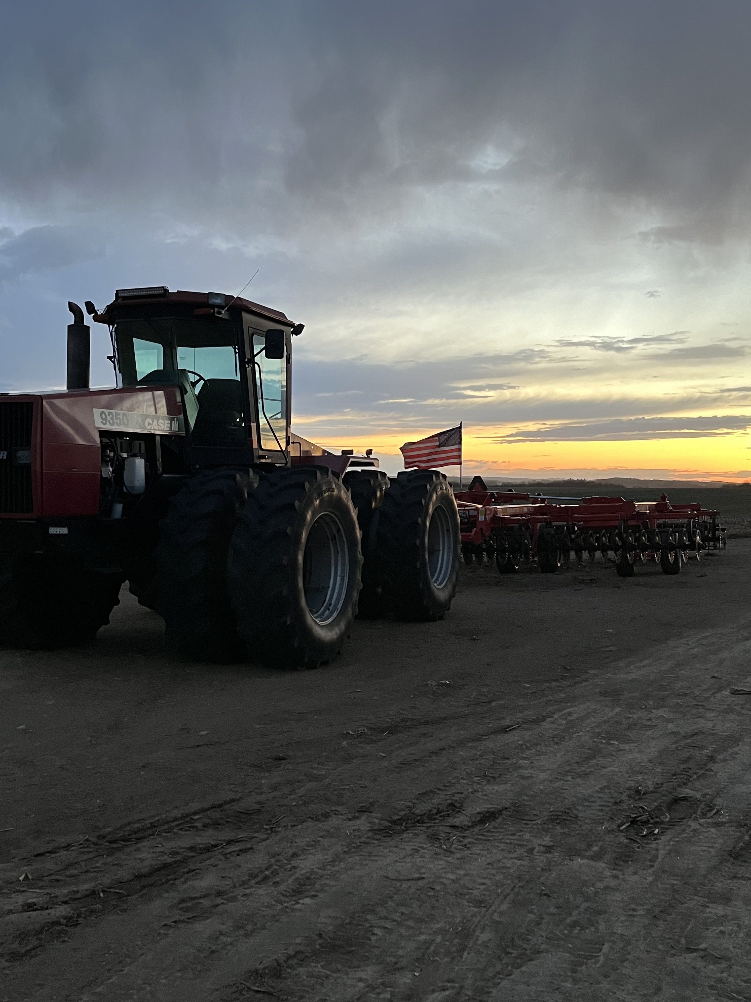 Gavin B 1997 Case IH Stieger 9350