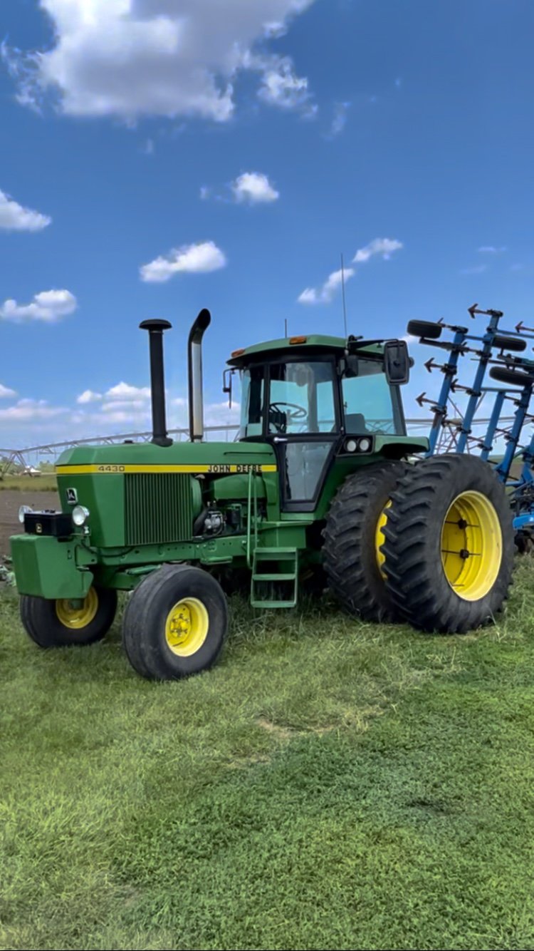 Mark M 1976 John Deere 4430