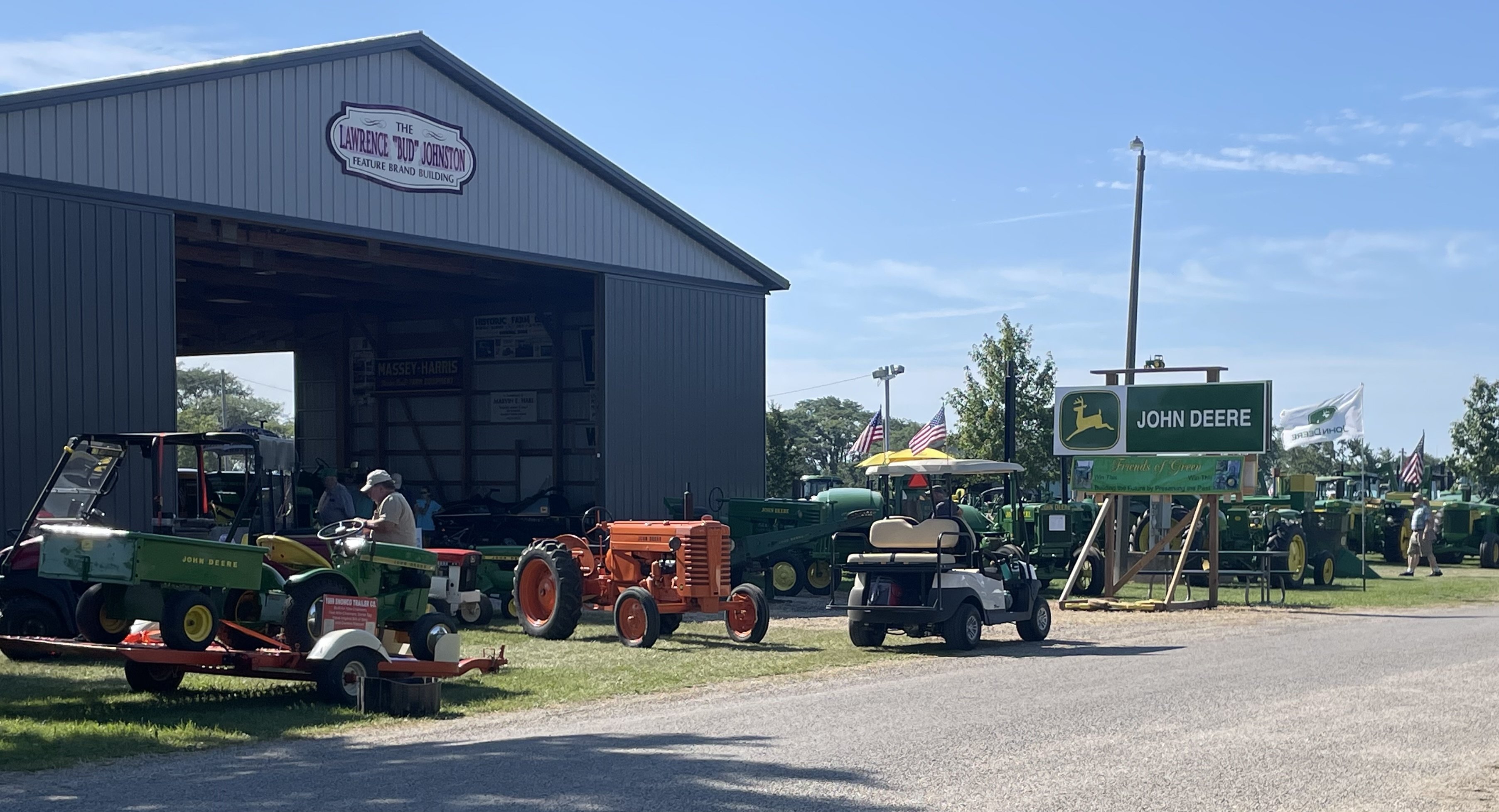 Drew Gordon 1951 John Deere MI