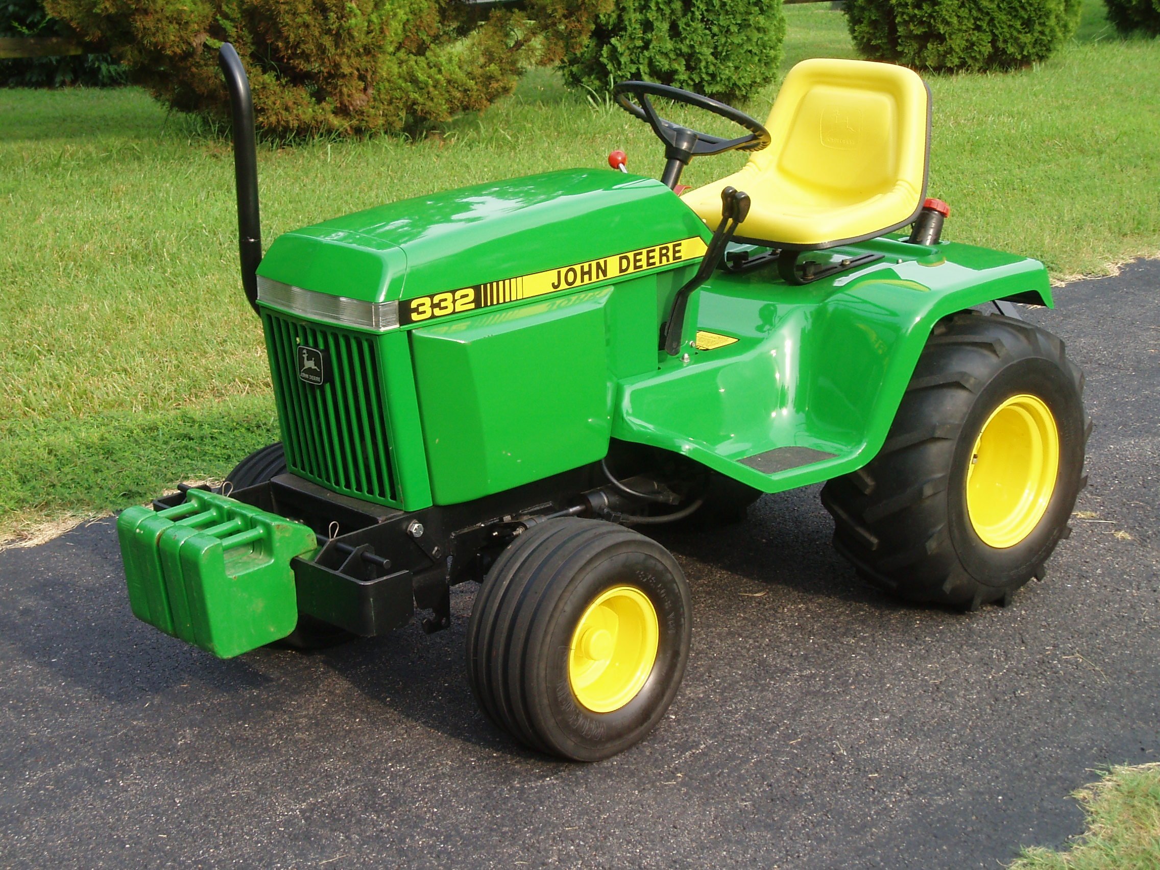 Steve H 1988 John Deere 332