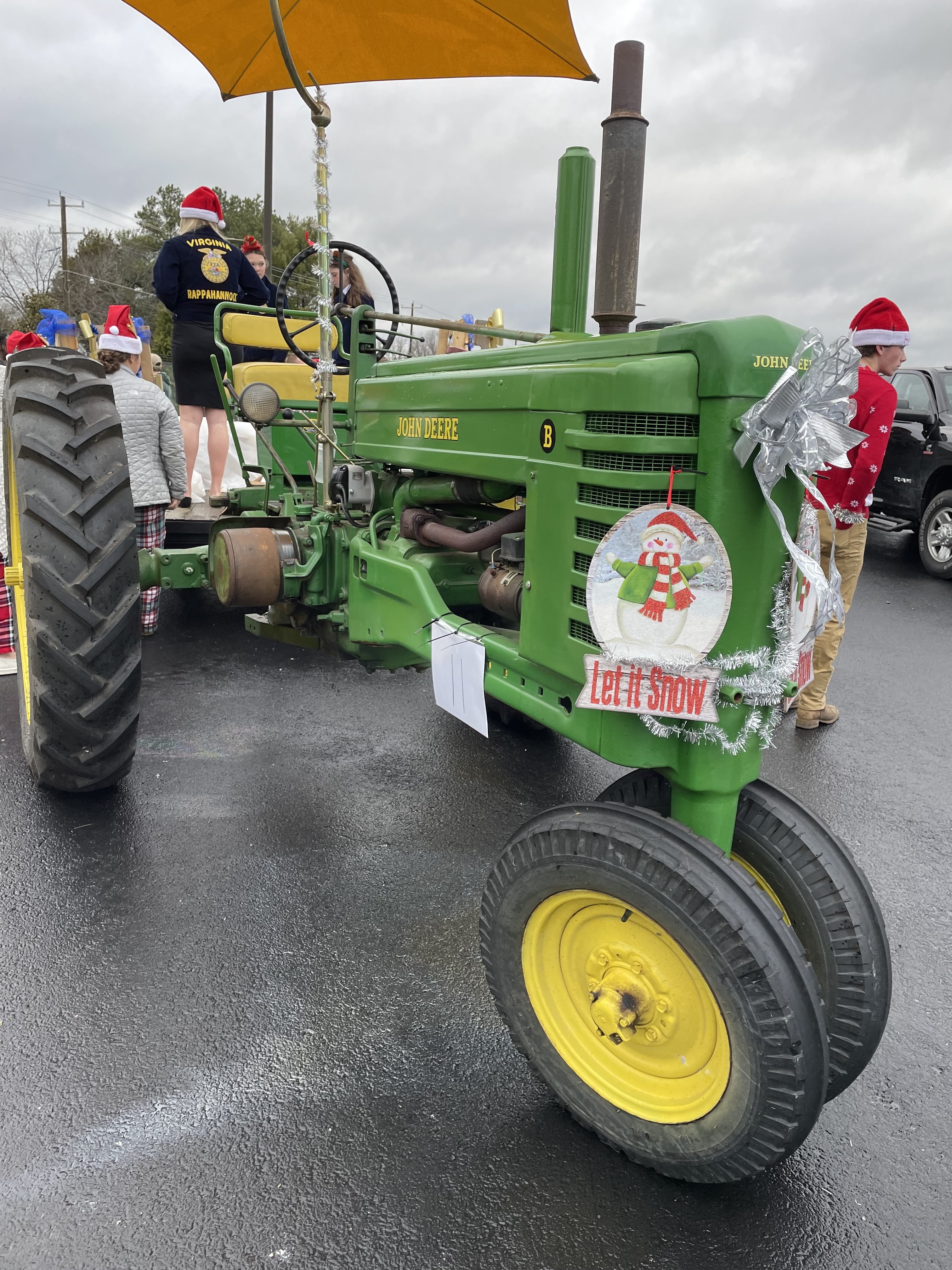 Vaughn R 1949 John Deere B