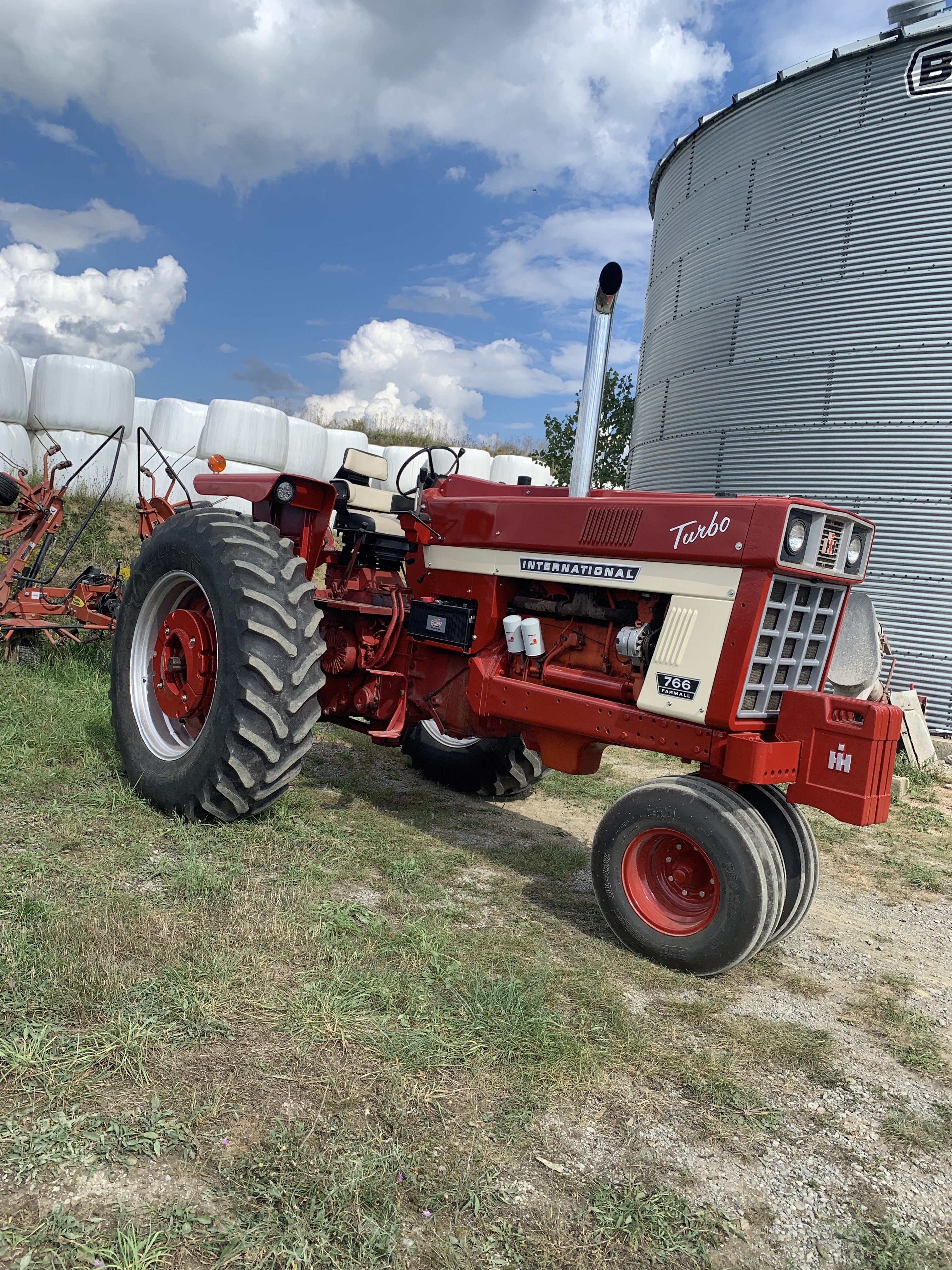 Floyd A 1972 International Harvester 766