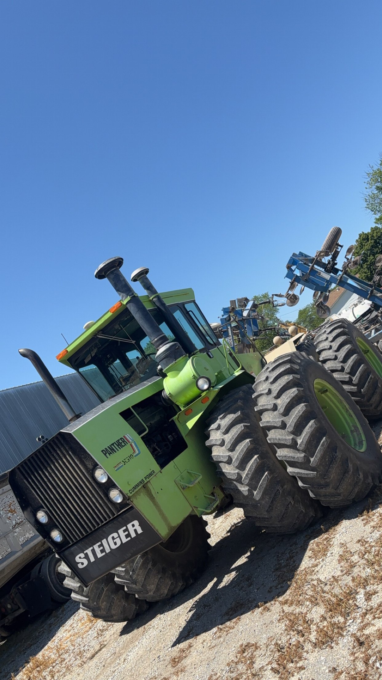 Darren N 1981 Steiger Tractor St 310