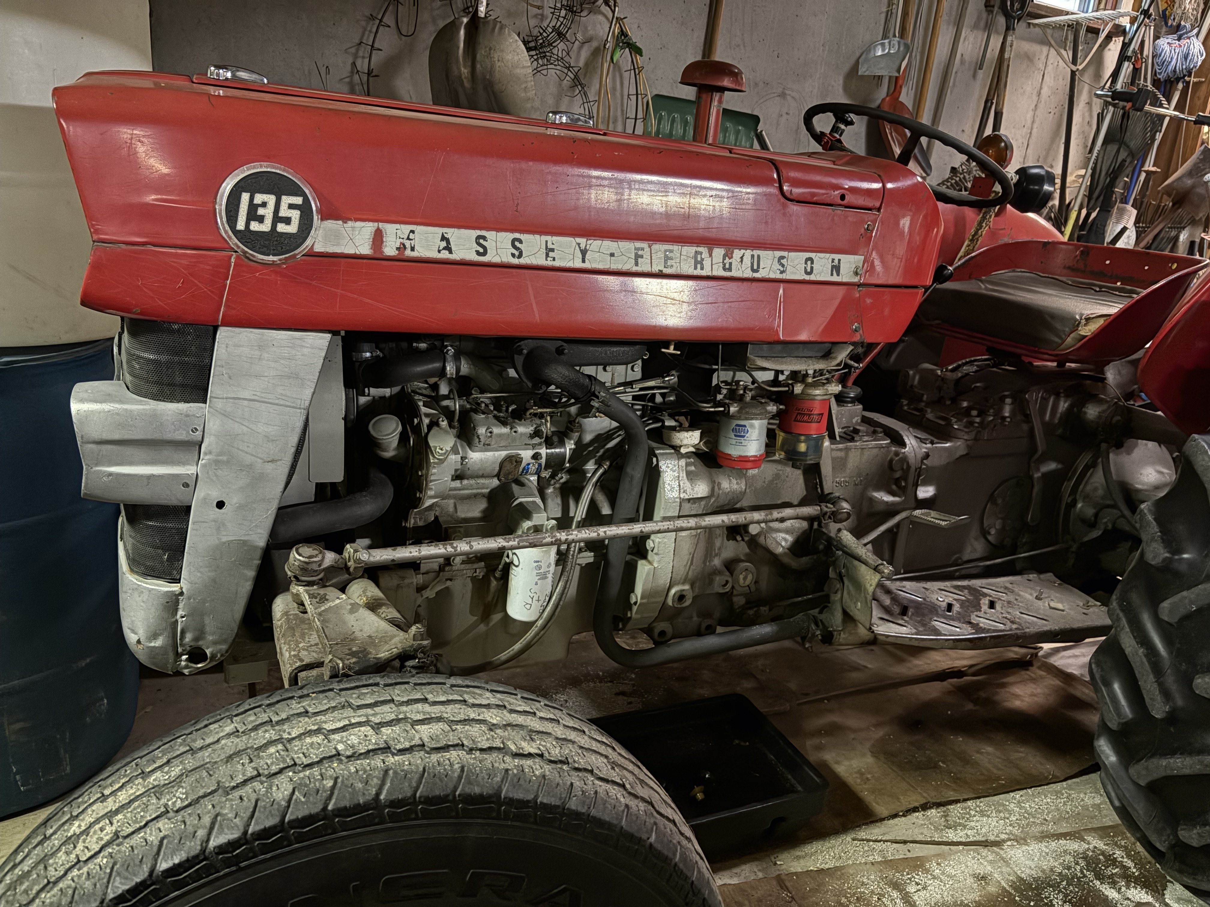 Marshall B 1974 Massey Ferguson 135D