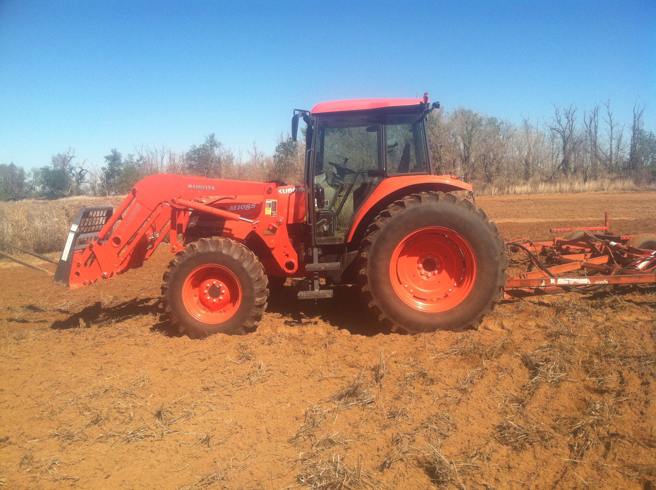 David M 2012 Kubota M108S